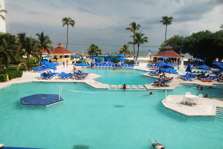 Breezes Resort/Bahamas