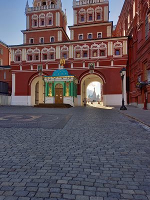 Entrance to the Red Square
