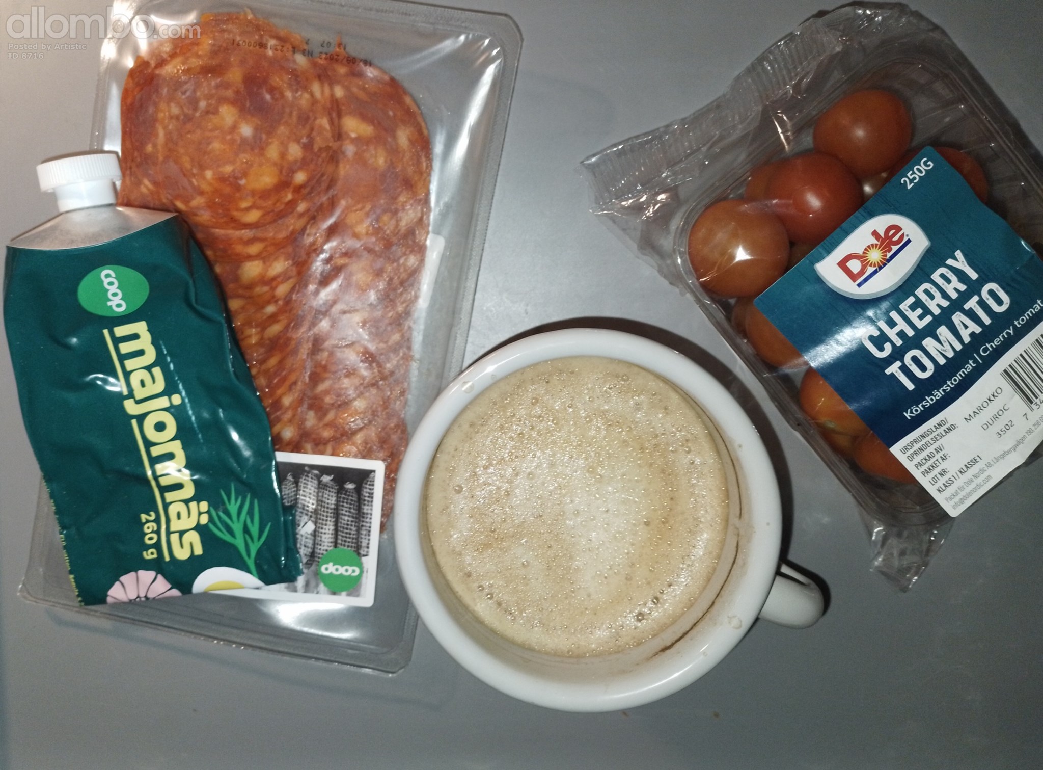 getting ready for sammich time