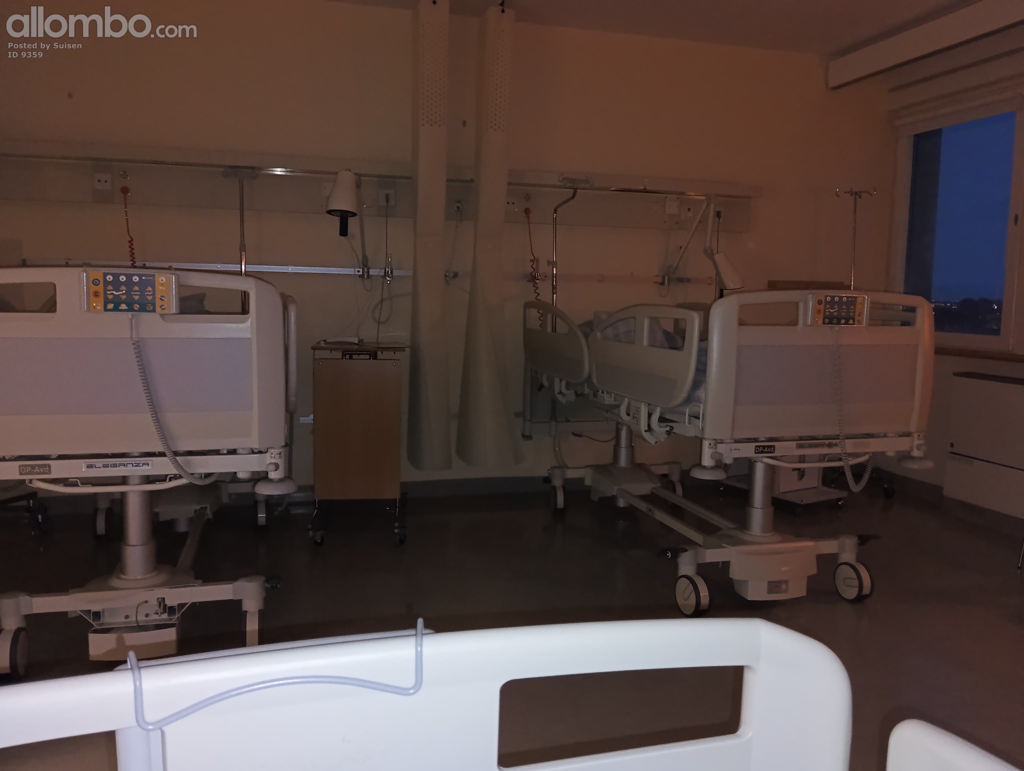 My "roomies" all left earlier, its now 16 o clock