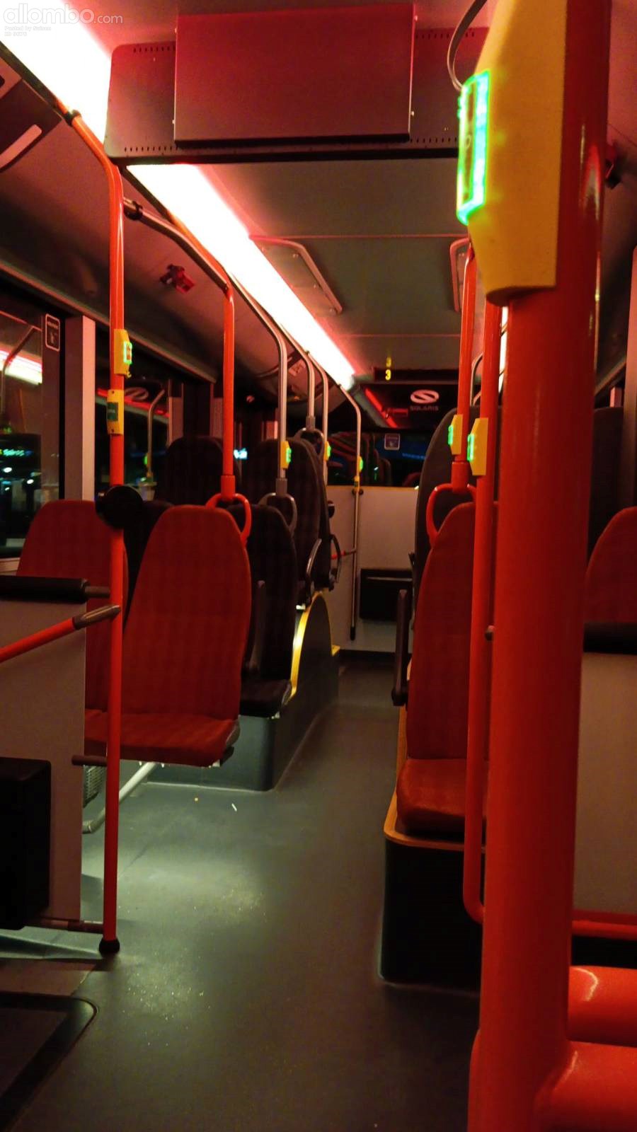 last bus on sunday evning had red lights lol