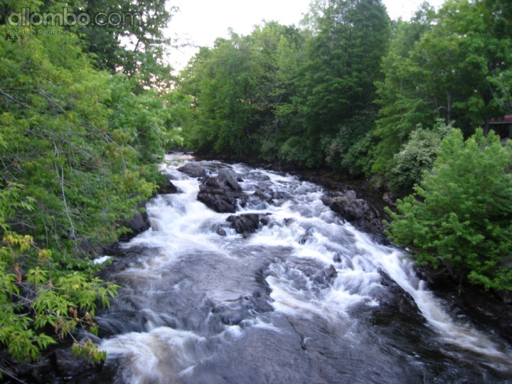 another shot by the river...