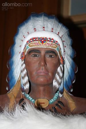 Small Indian Chief Head  