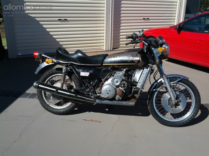 Suzuki RE5