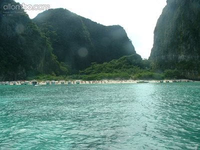 Phi Phi Island maya beach, where's DiCaprio?
