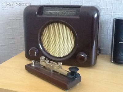 A 1949 Bush radio